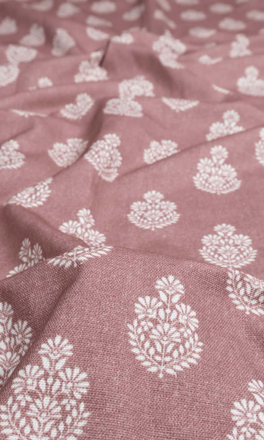 Patterned / Printed / Damask / Floral / Paisley Window Treatments Fabric Sample