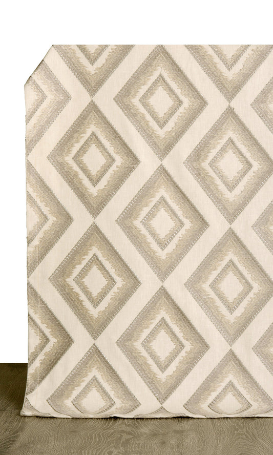 Diamond Patterned Drapes (Beige/ Brown)