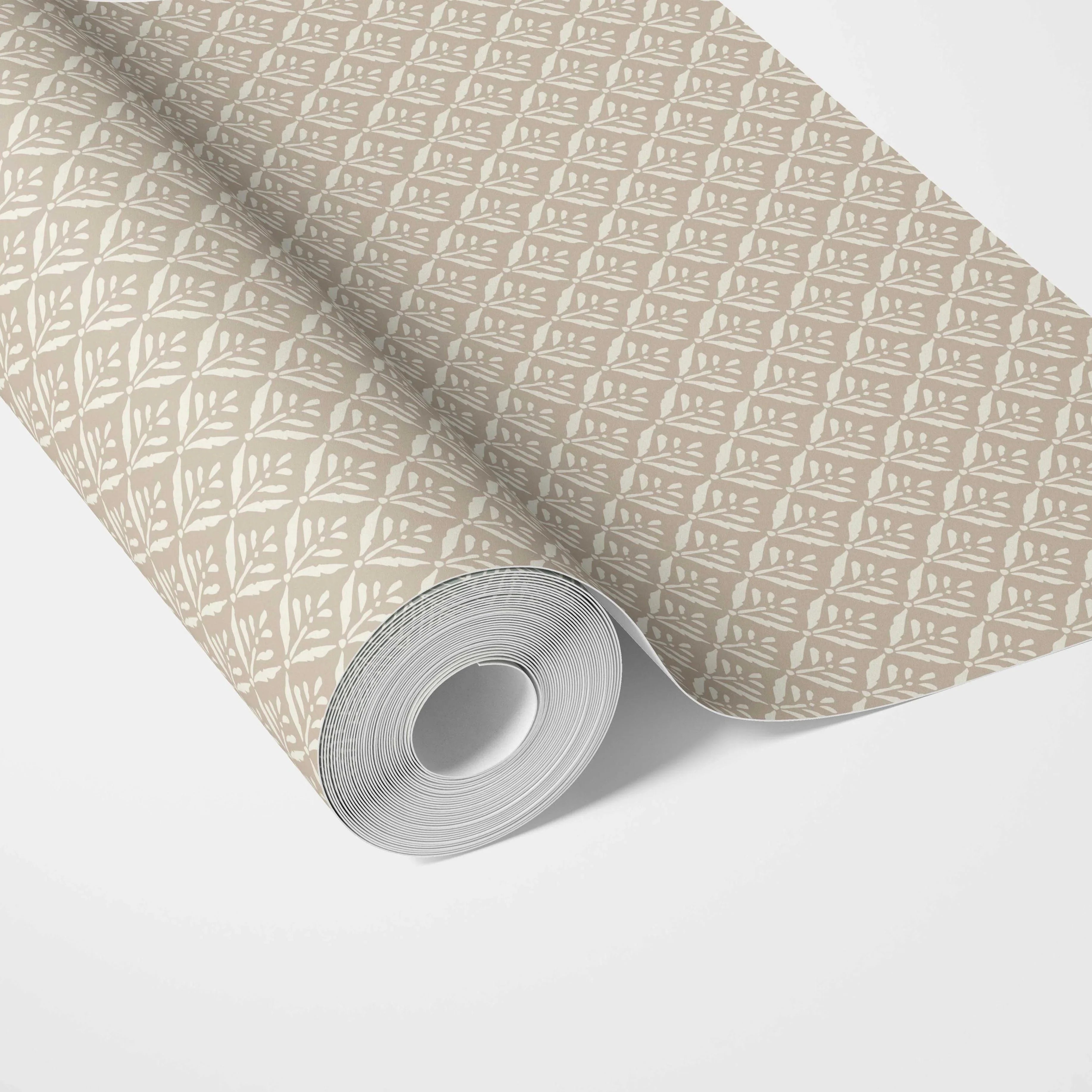 Neutral Small Floral Lattice/ Leaf Textured Traditional Wallpaper (Beige/ Light Brown/ Off-White)