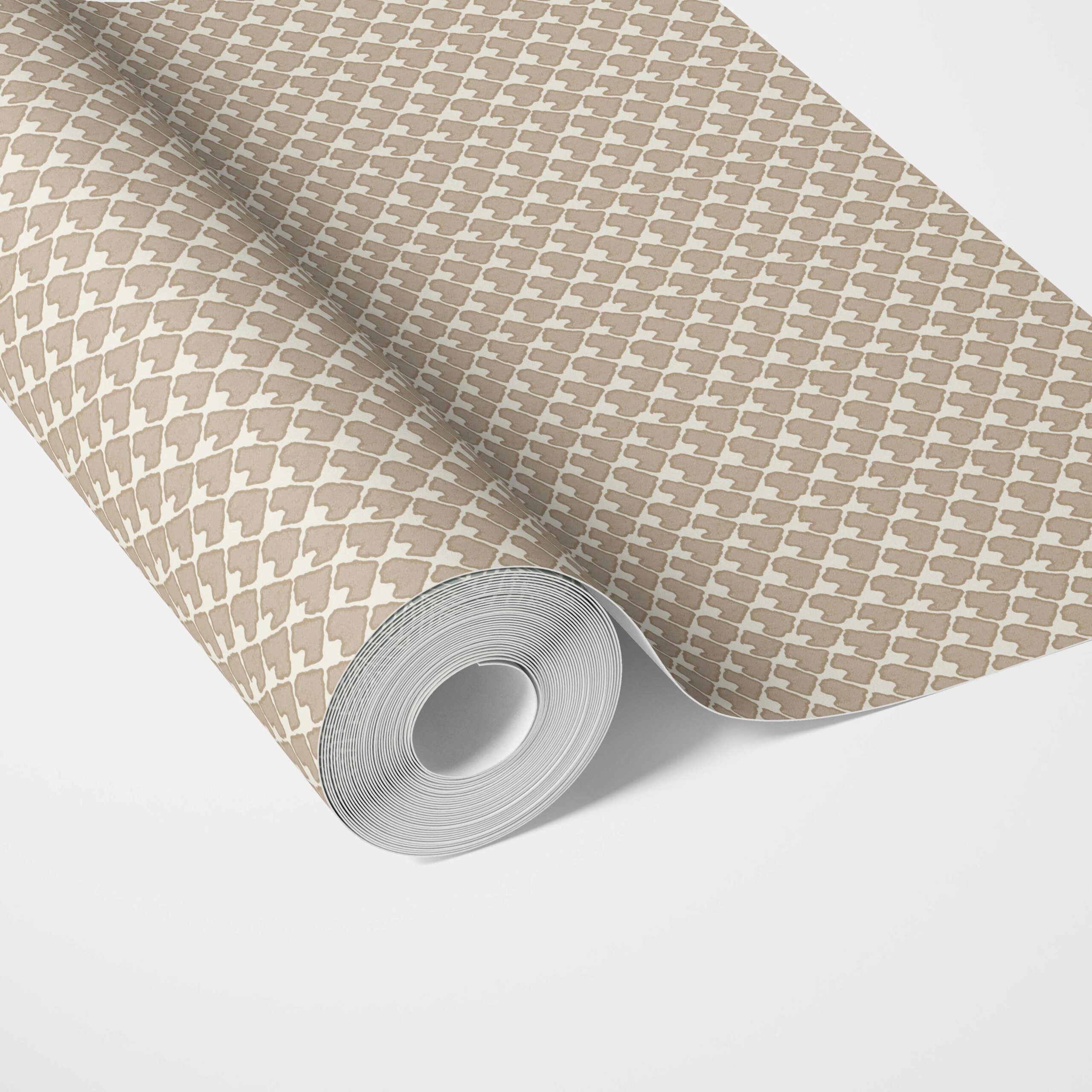 Neutral-Toned/ Small Geometric Print Traditional Wallpaper (Brown/ Beige/ White)